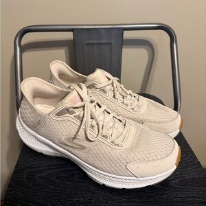 Skechers Hands Free Slip-Ins Go Run Women’s 9 Beige NTPK Walking Sneakers 128615